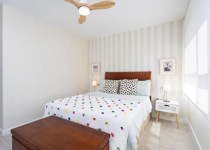 Appartement Home2book Bright & Communal Pool Cruz